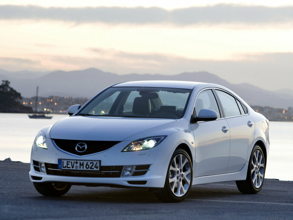 Коврики текстильные "Стандарт" для Mazda 6 (седан / GH) 2007 - 2010, черные, 2шт.