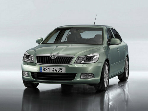 Коврики текстильные "Комфорт" для Skoda Octavia II (лифтбек / A5) 2008 - 2013, ые, 5шт.