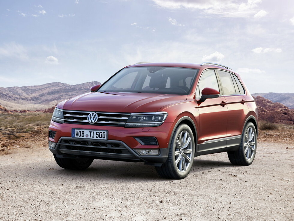 Коврики текстильные "Классик" для Volkswagen Tiguan II (suv / MK2) 2016 - 2020, черные, 5шт.